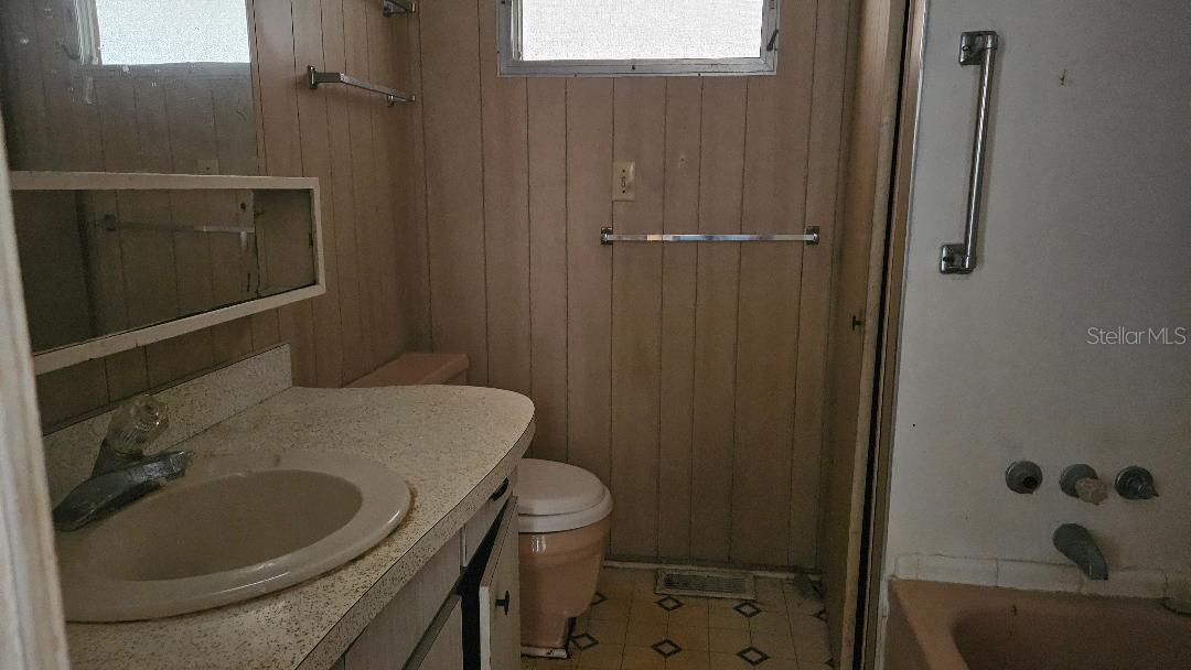 MAJESTIC PARK HOMES INC UNREC - Residential