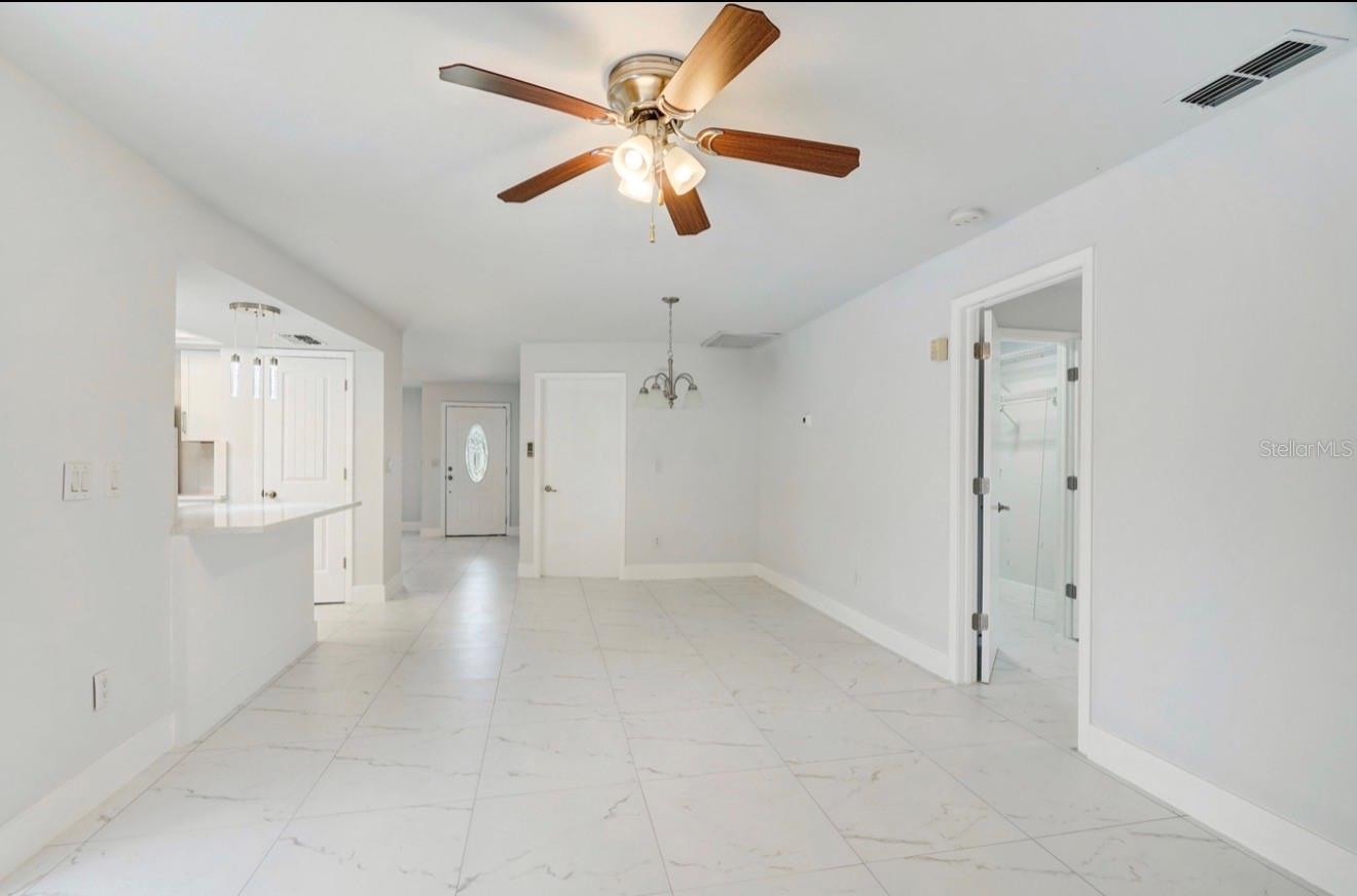 CAPE CORAL - Residential Lease