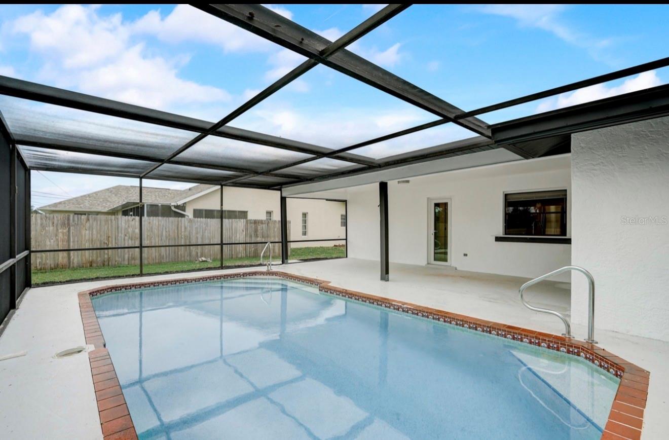 CAPE CORAL - Residential Lease