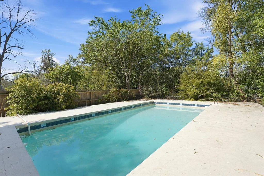 Photo of 1324 Placid Place, Jacksonville, FL 32205 (MLS # O6389385)