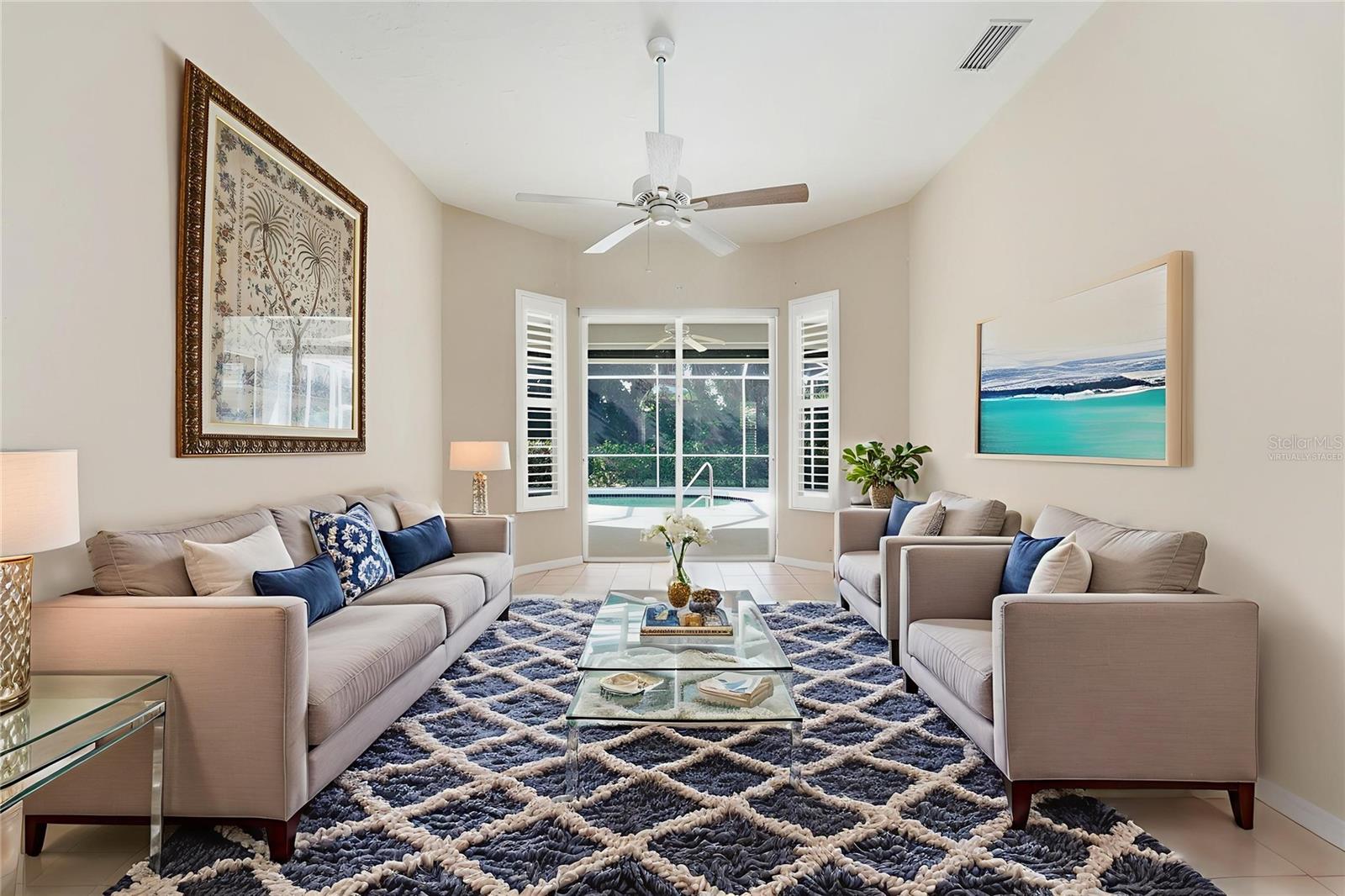 CALUSA LAKES - Residential