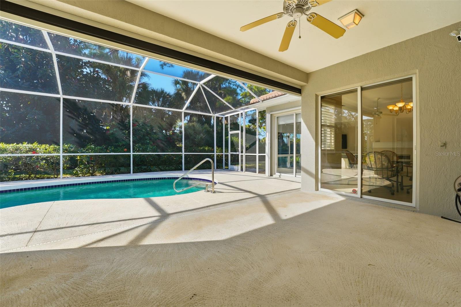 CALUSA LAKES - Residential