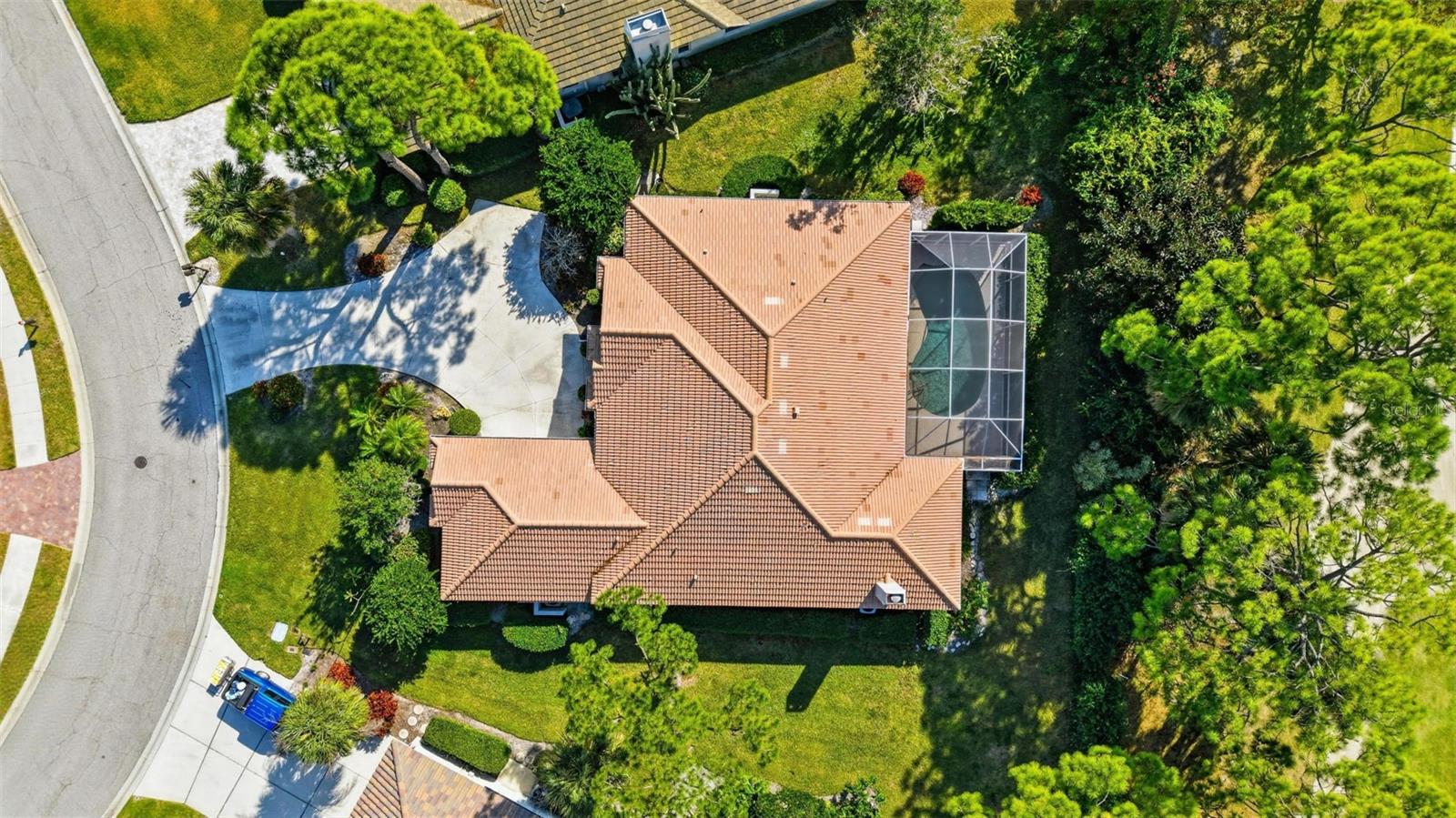 CALUSA LAKES - Residential