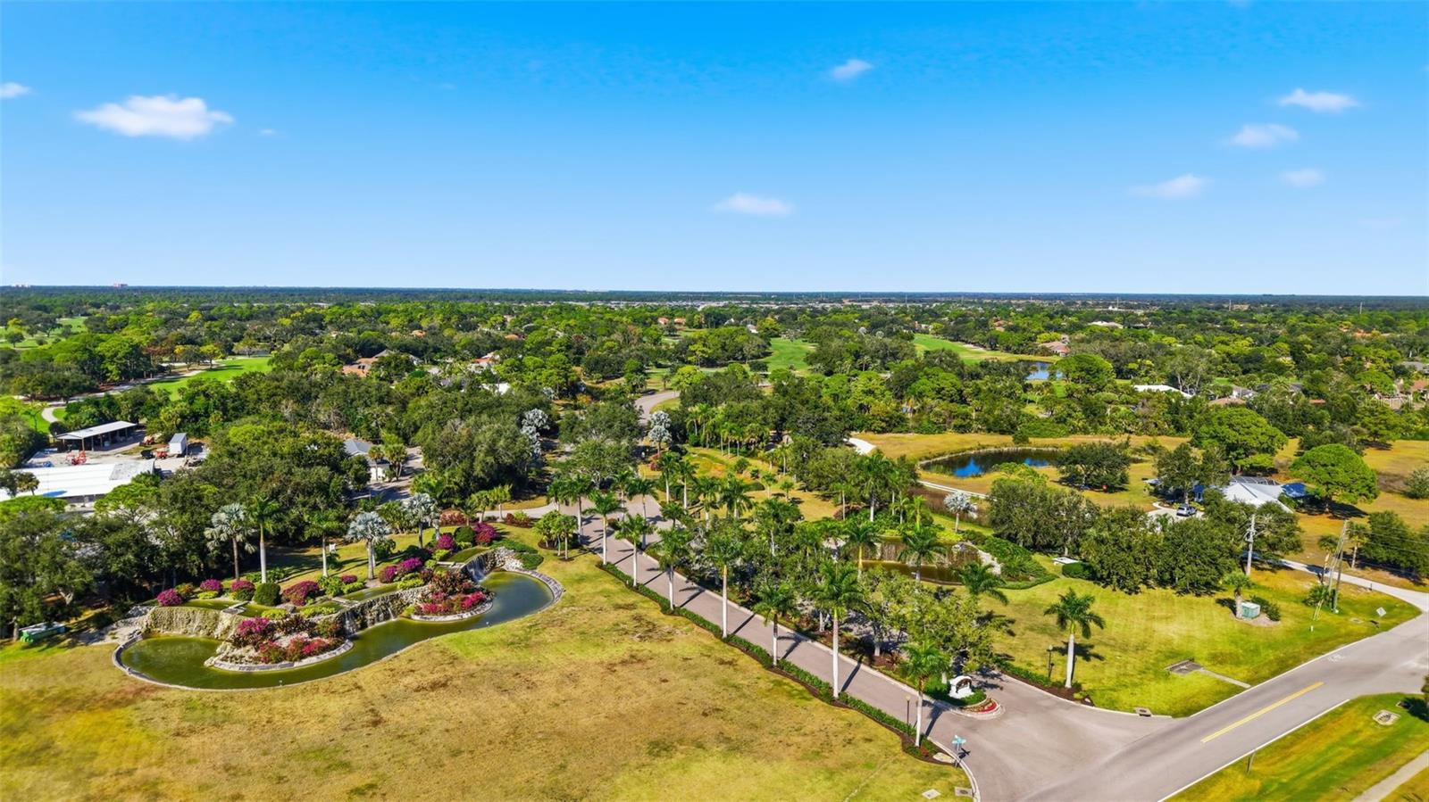 CALUSA LAKES - Residential