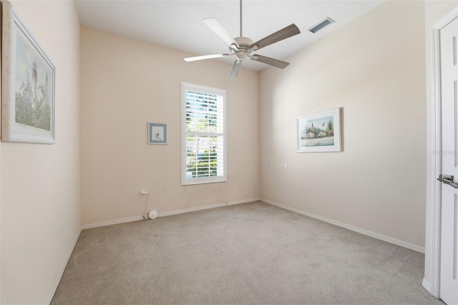 CALUSA LAKES - Residential