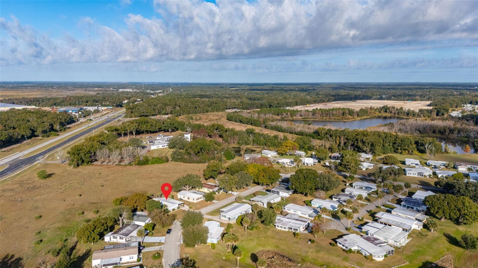 ZELLWOOD STATION - Residential