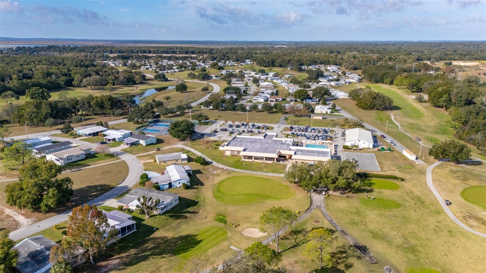 ZELLWOOD STATION - Residential
