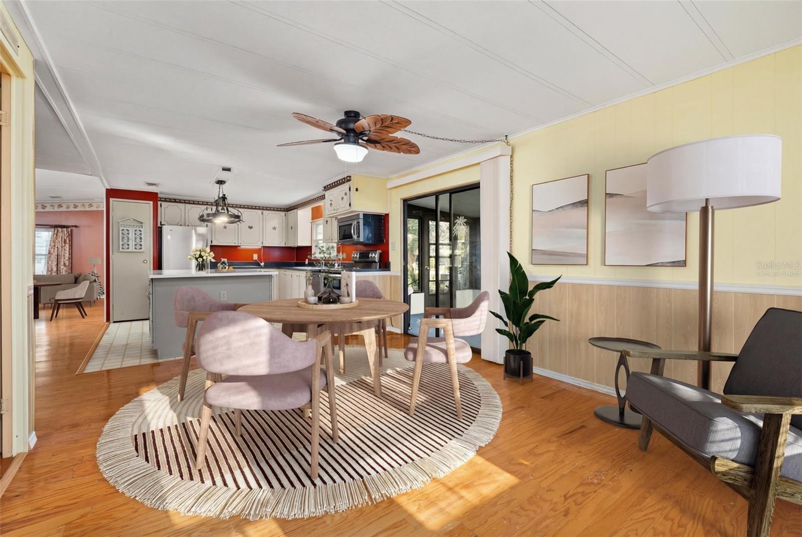 ZELLWOOD STATION - Residential