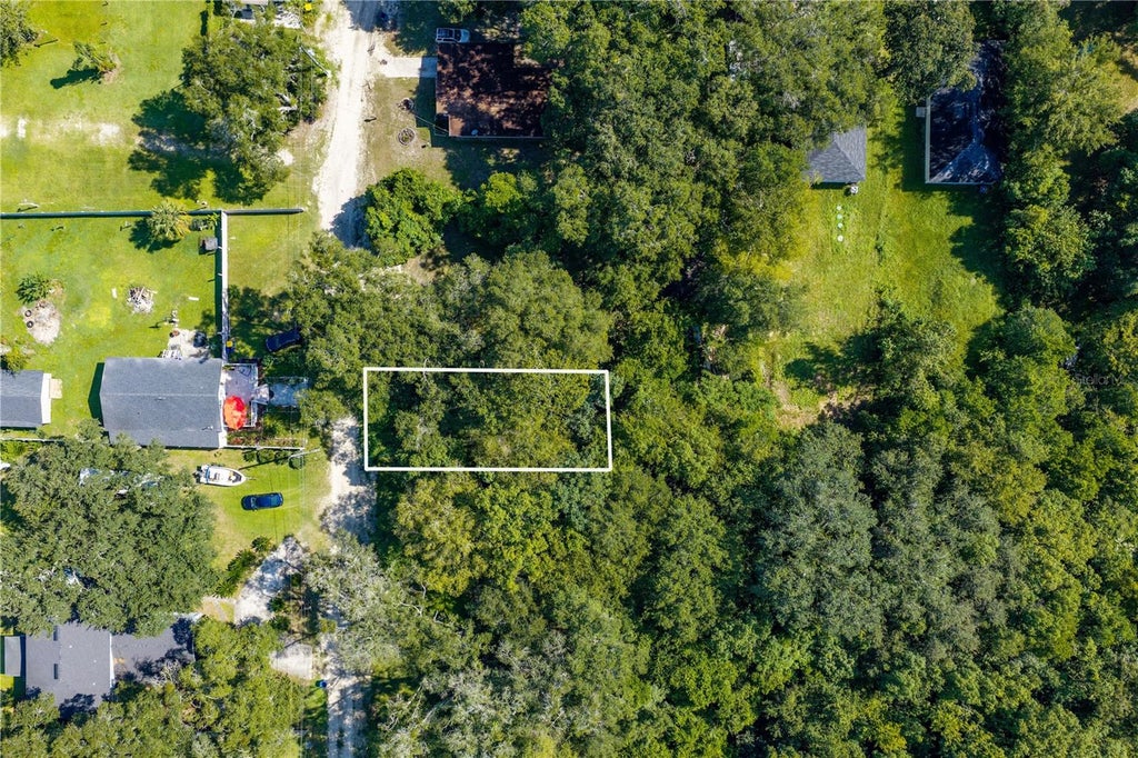 Photo of 1602 Anderson Road, Jacksonville, FL 32208 (MLS # O6442282)