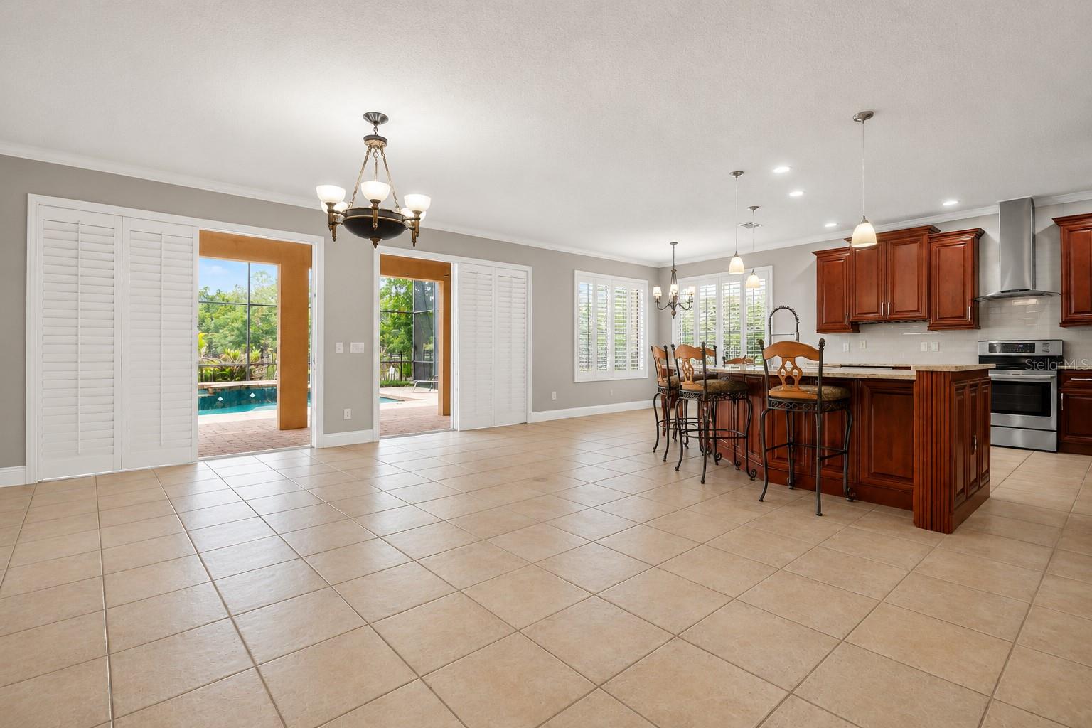 VISTA LAKES VILLAGE N-1 PEMBROKE - Residential