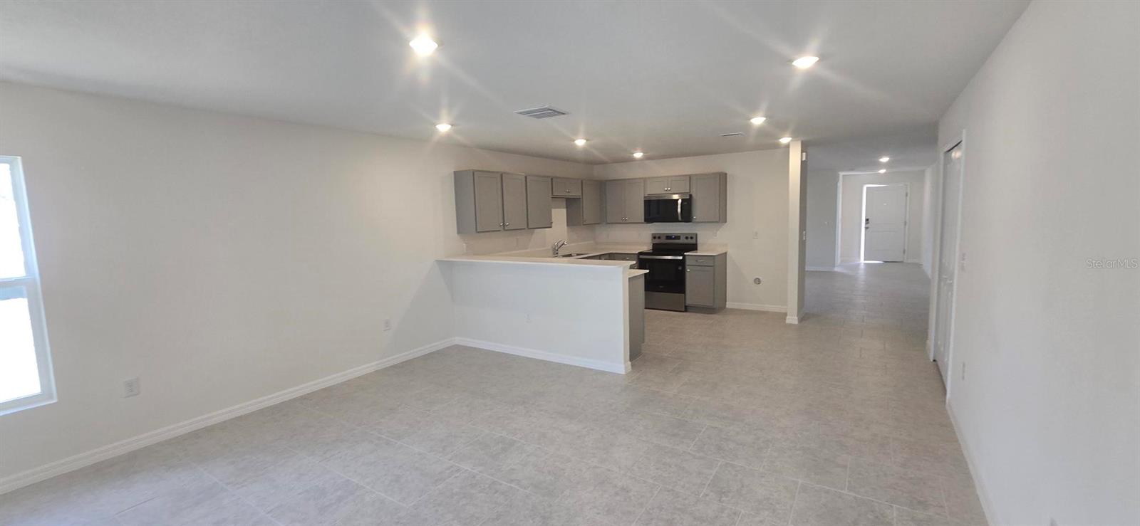 POINCIANA NEIGHBORHOOD 4 VILLAGE 7 - Residential