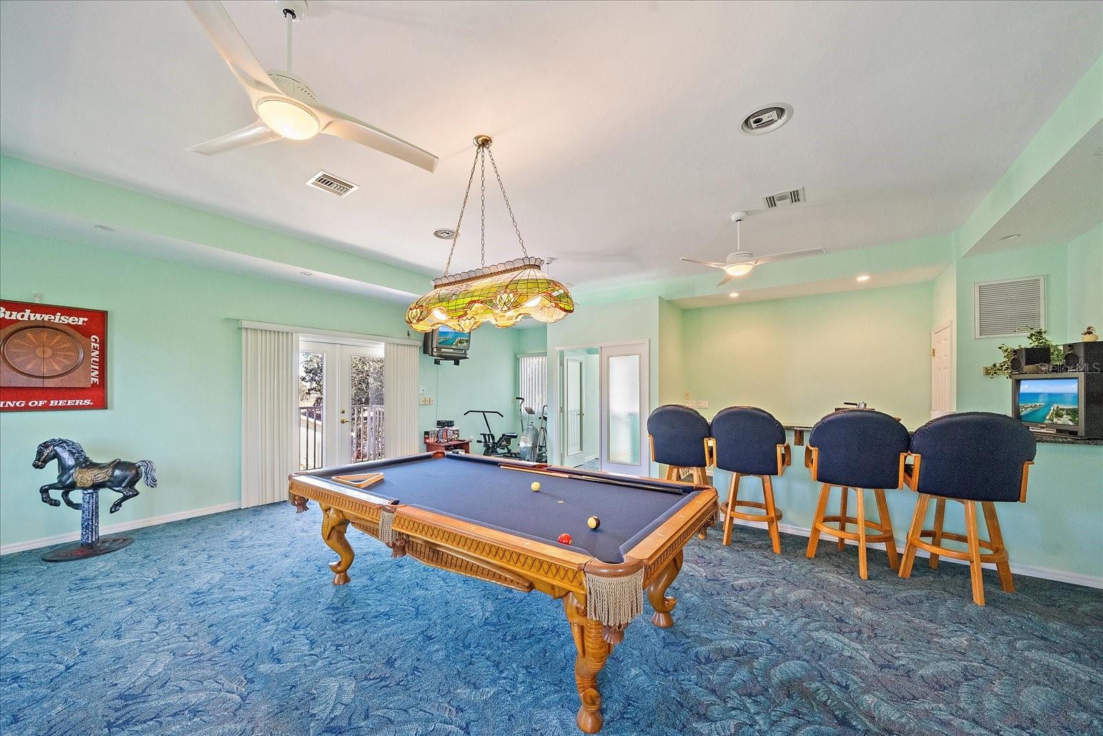 SUN N LAKE - Residential