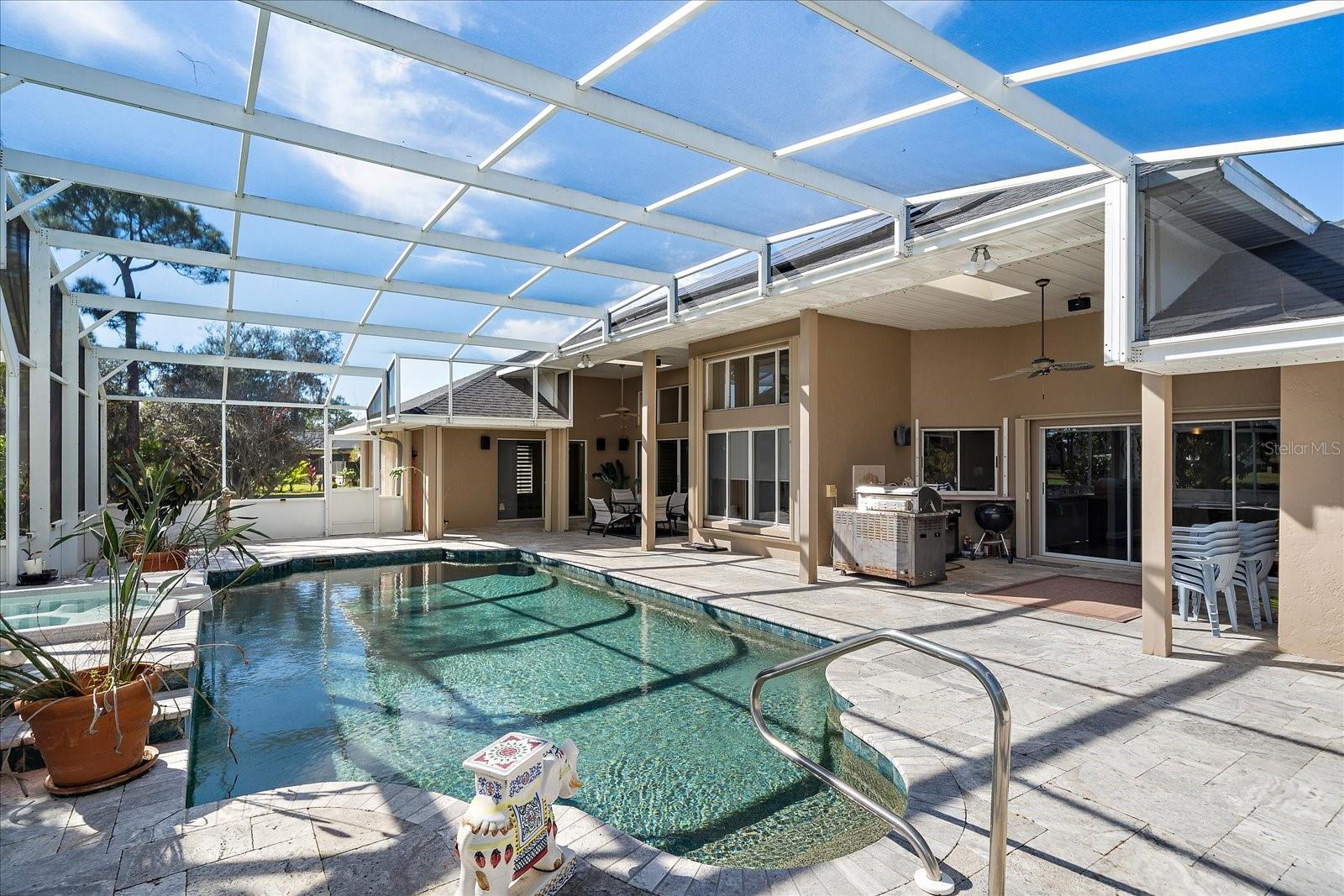 SUN N LAKE - Residential