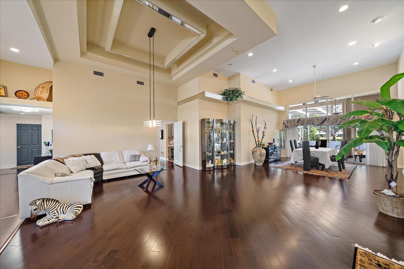 SUN N LAKE - Residential