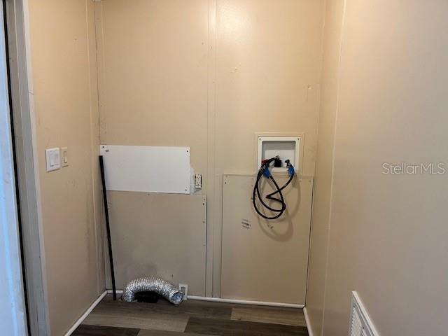 SUNSHINE PARK - Residential Lease