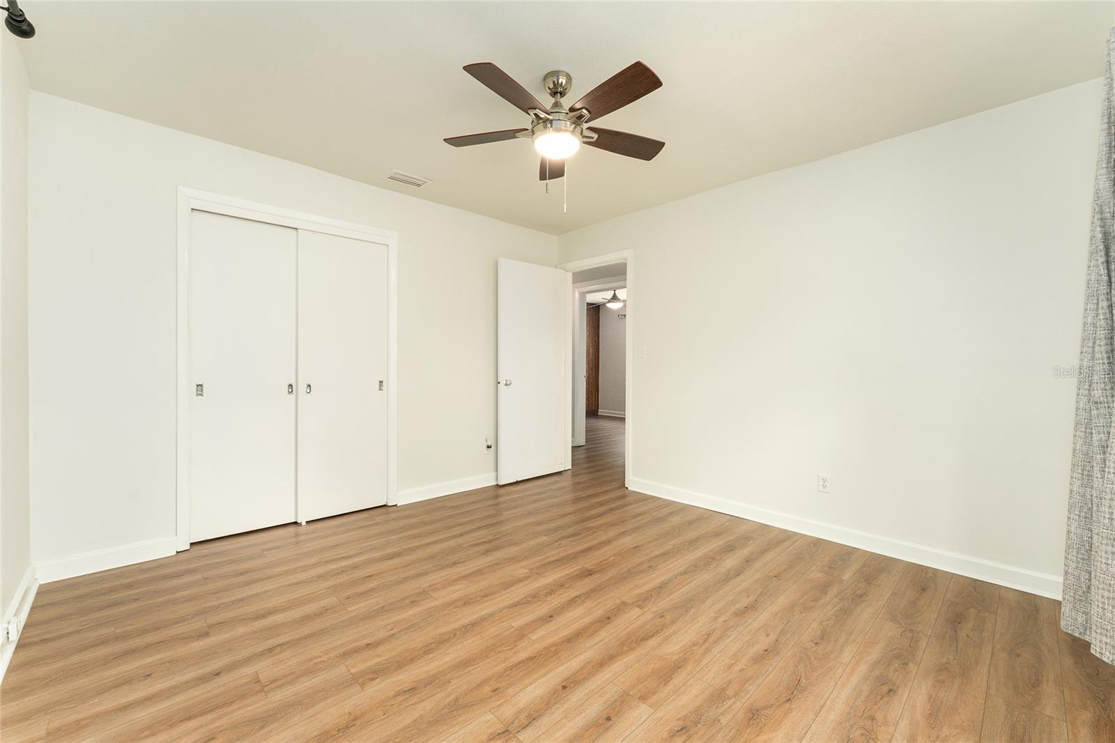 MICHIGAN HEIGHTS - Residential