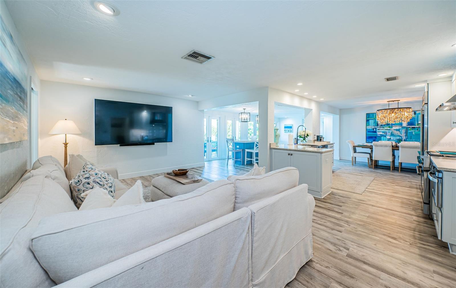 NORTH VINA DEL MAR 1ST ADD - Residential