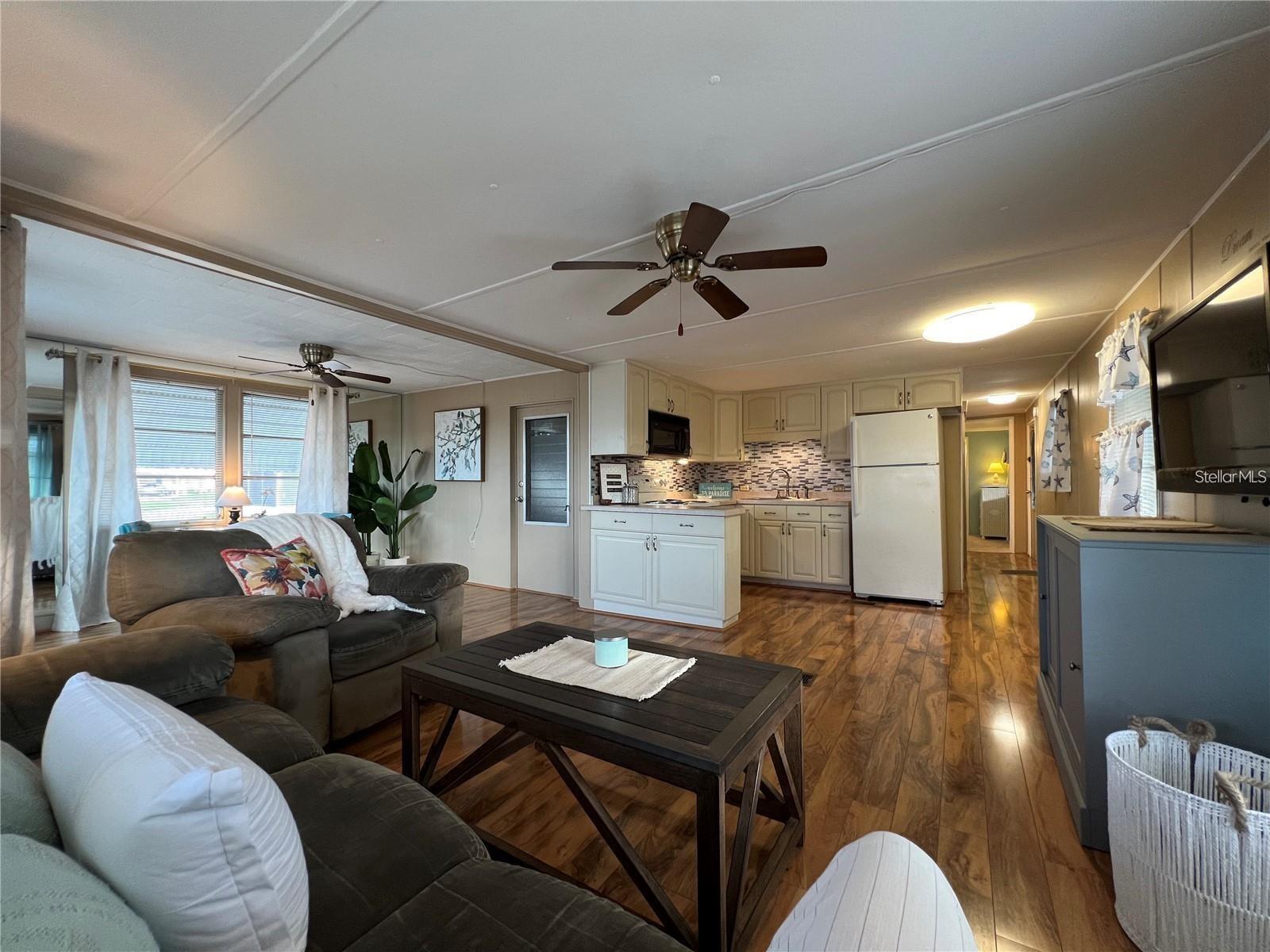 DE SOTO COMMUNITY UNIT ONE - Residential