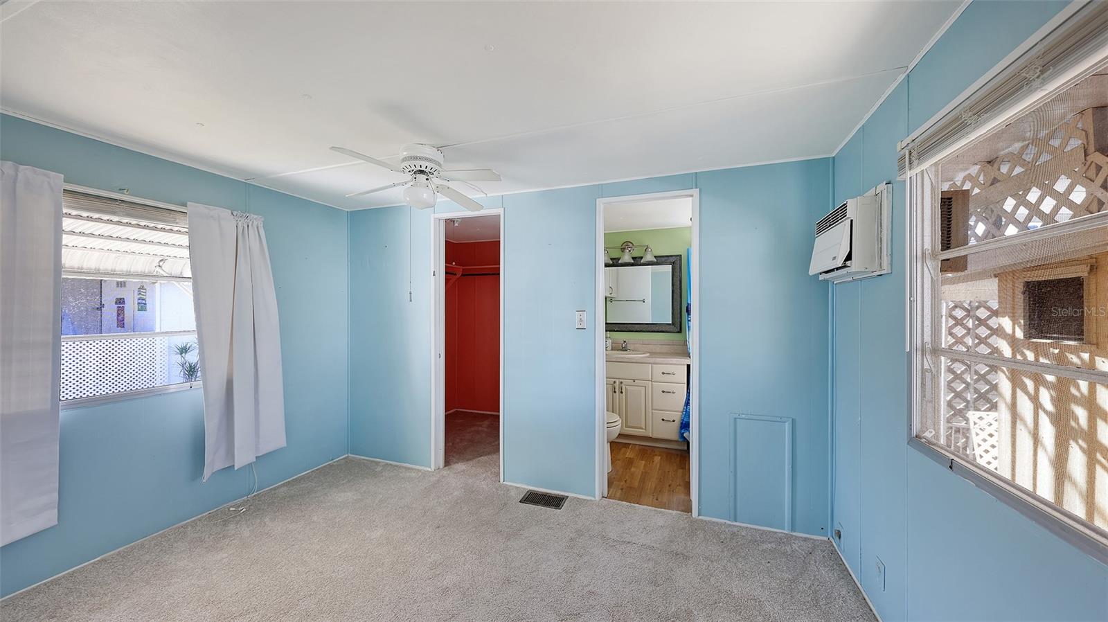 DE SOTO COMMUNITY UNIT ONE - Residential