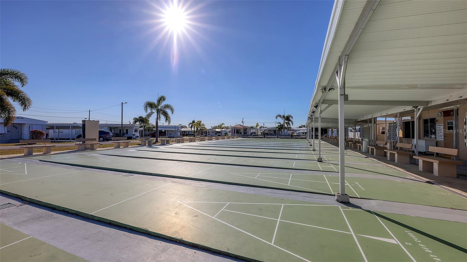 DE SOTO COMMUNITY UNIT ONE - Residential