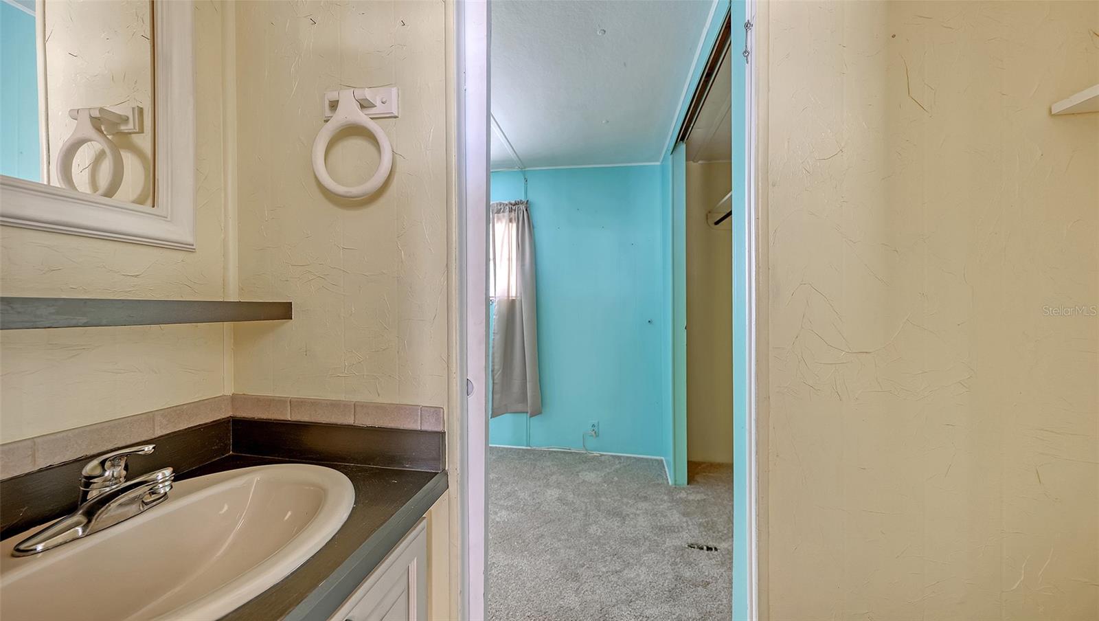 DE SOTO COMMUNITY UNIT ONE - Residential