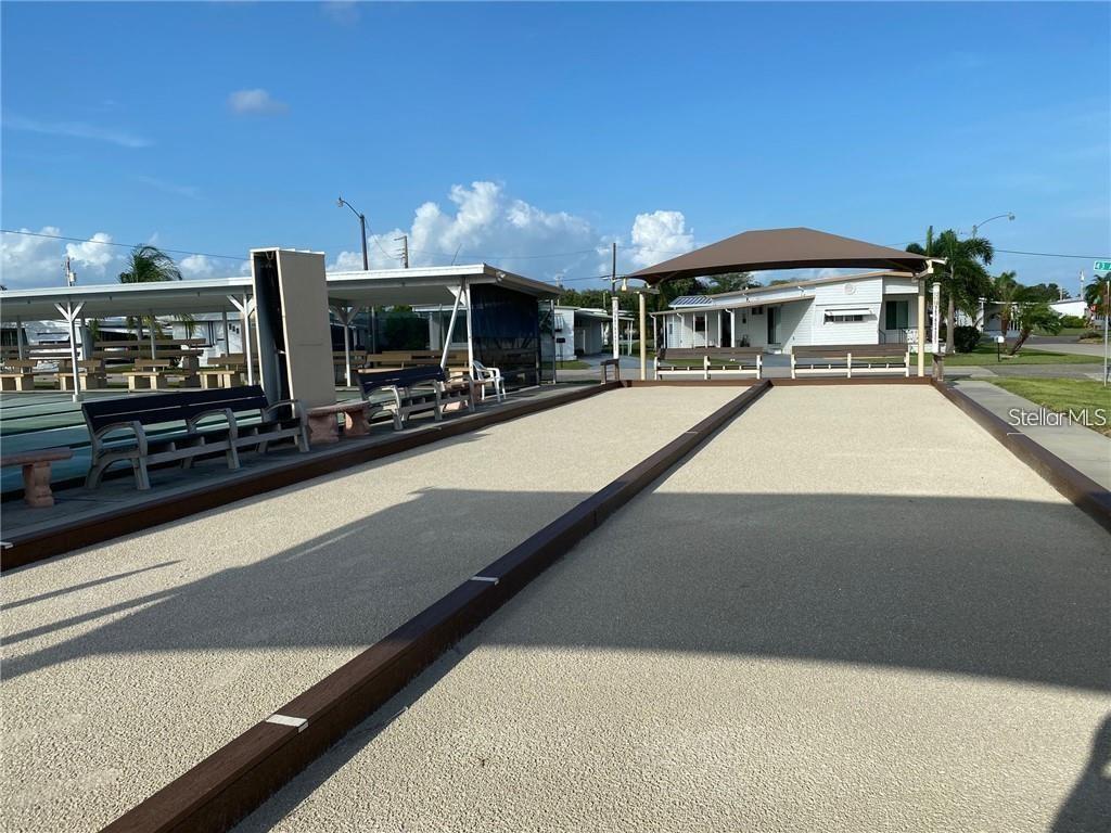 DE SOTO COMMUNITY UNIT ONE - Residential