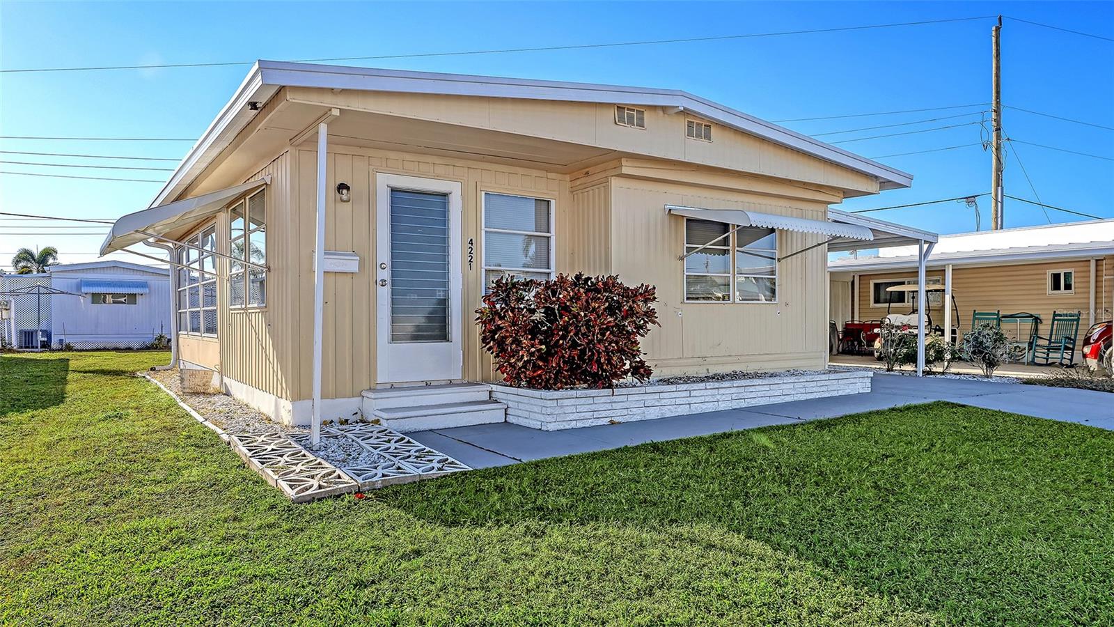 DE SOTO COMMUNITY UNIT ONE - Residential