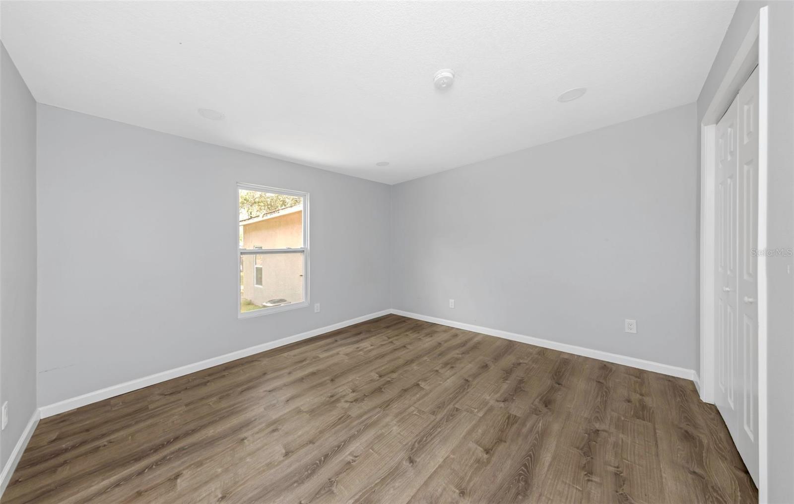 MOON LAKE ESTATES - Residential