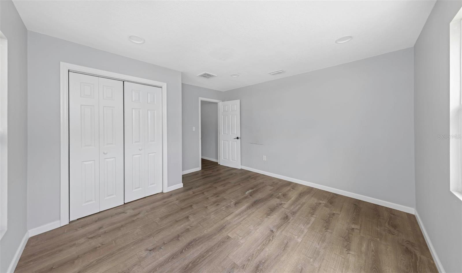 MOON LAKE ESTATES - Residential