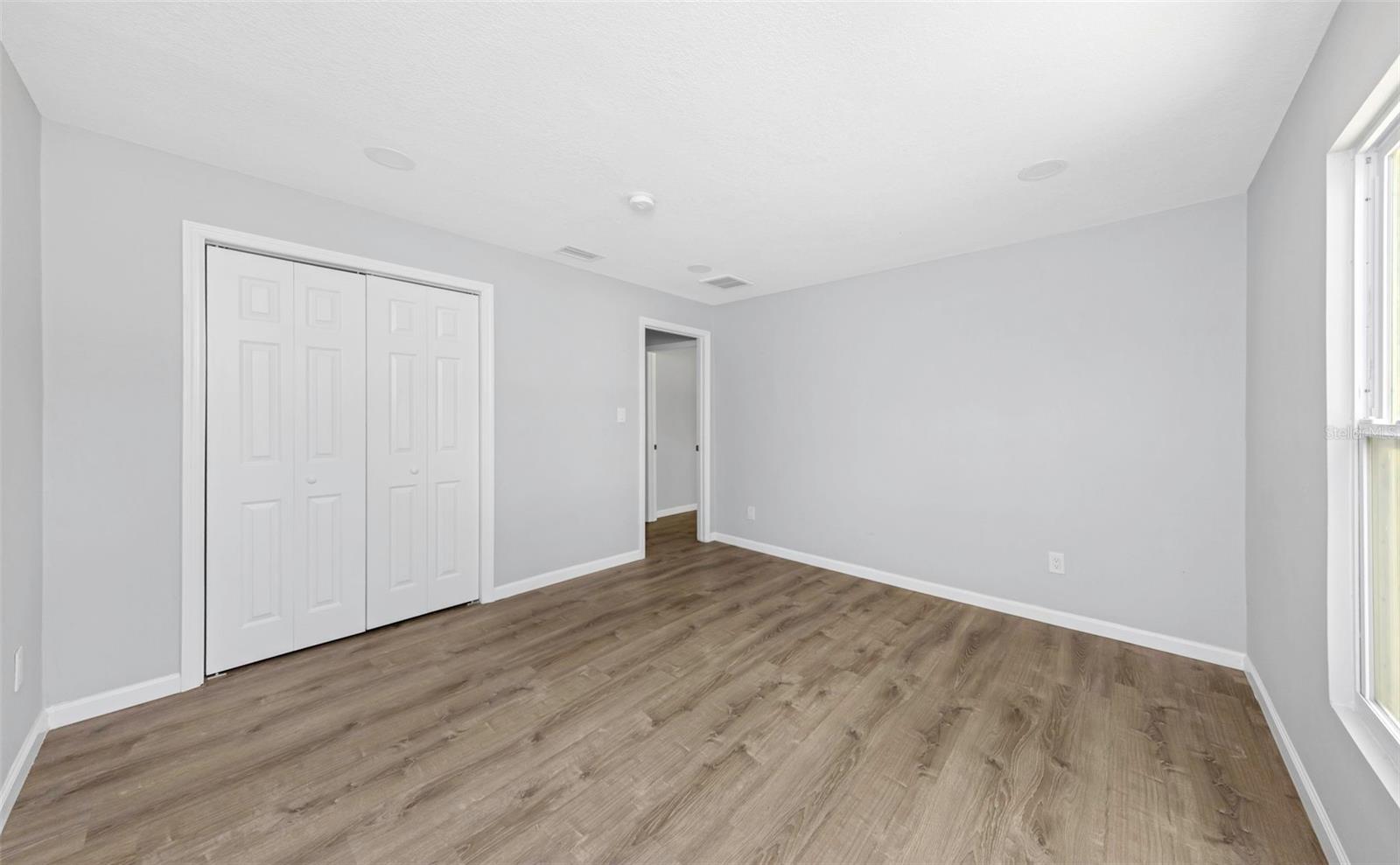 MOON LAKE ESTATES - Residential