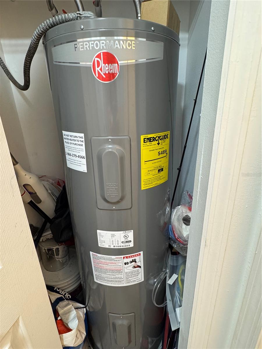 CARIBBEAN VILLAS CONDO PH A-F - Residential