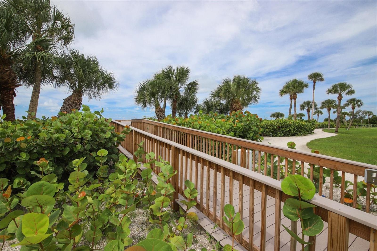 GULF & BAY CLUB - Residential Lease