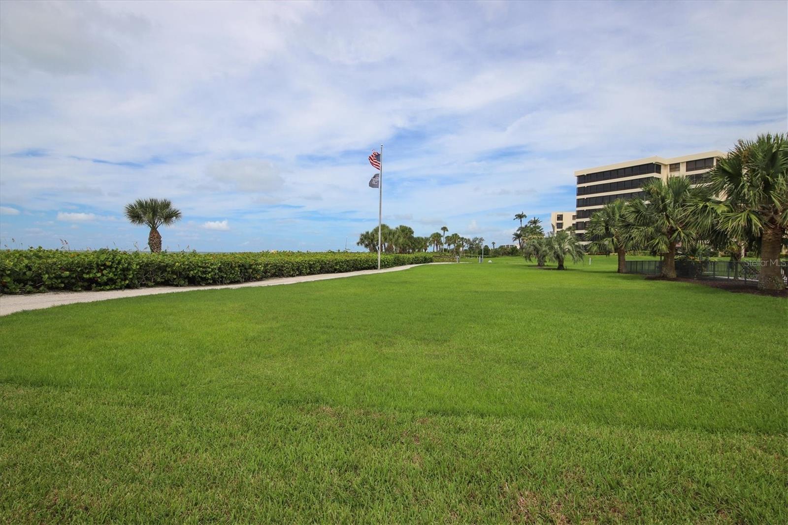 GULF & BAY CLUB - Residential Lease