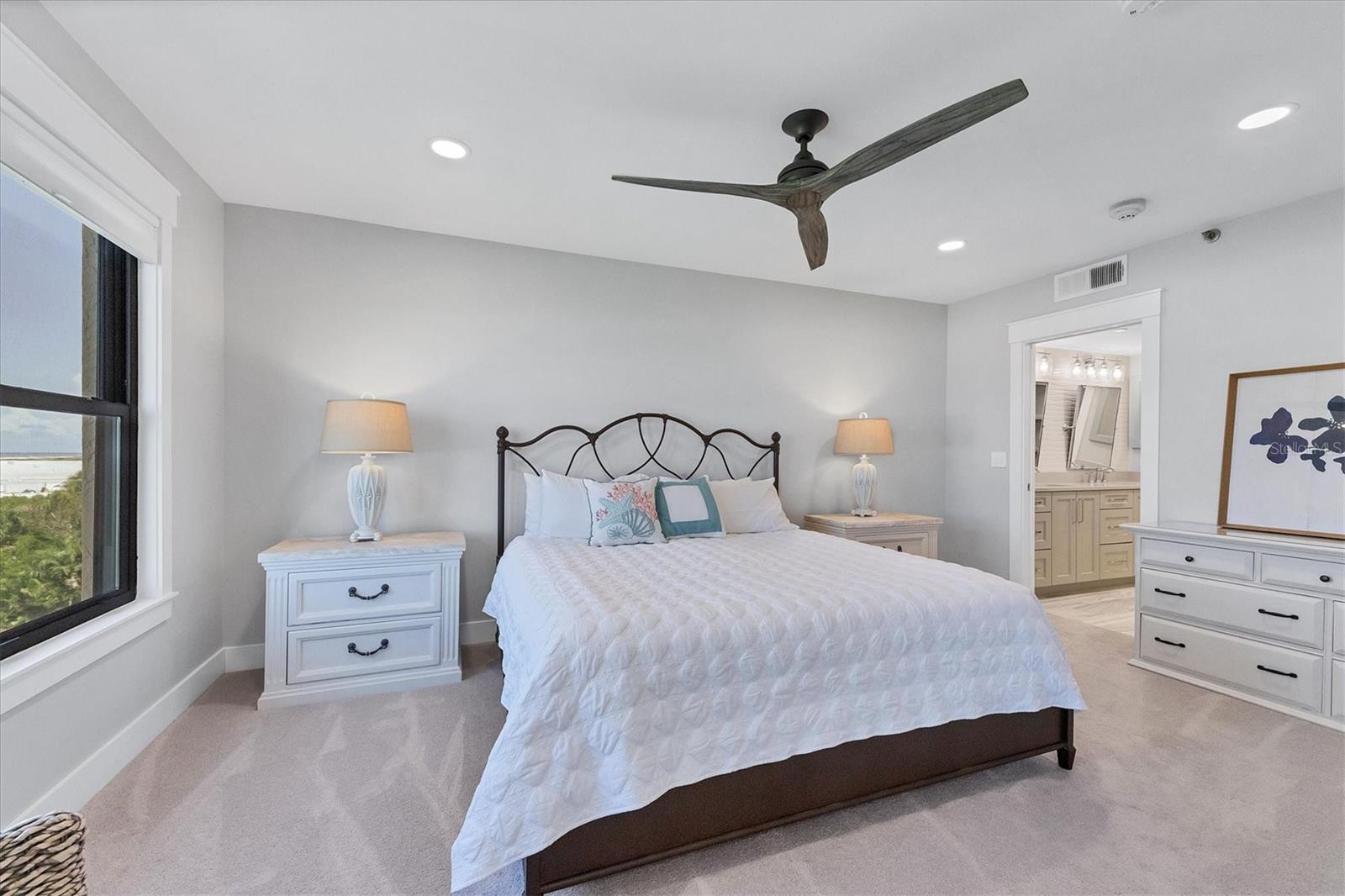 GULF & BAY CLUB - Residential Lease