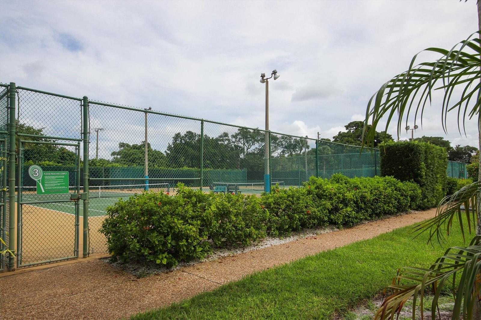 GULF & BAY CLUB - Residential Lease