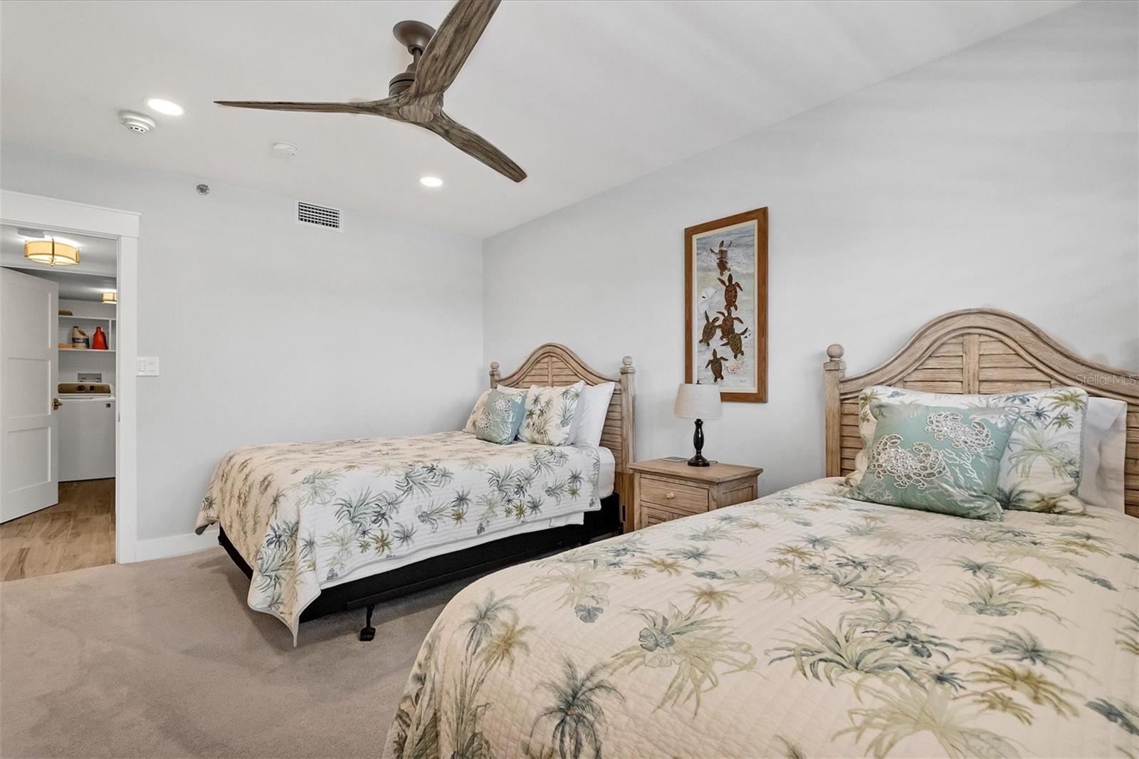 GULF & BAY CLUB - Residential Lease