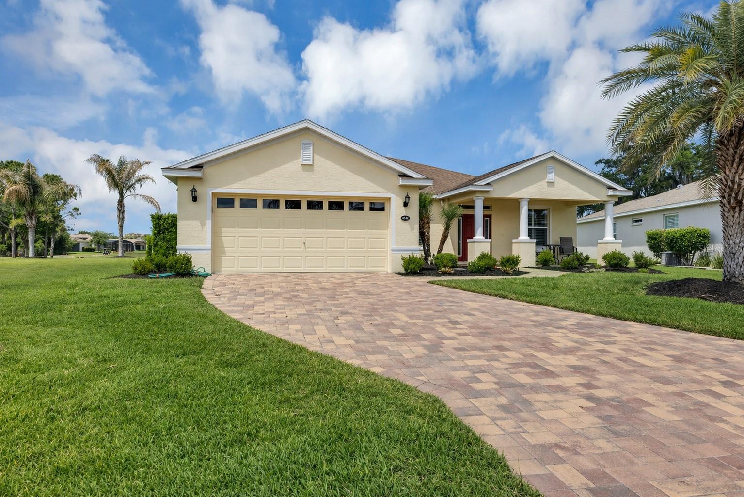 ARLINGTON RIDGE - Residential