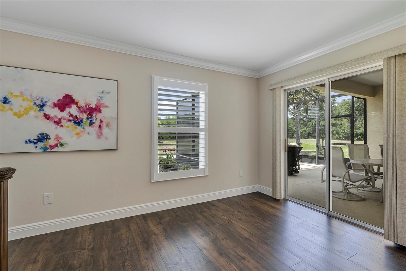 ARLINGTON RIDGE - Residential