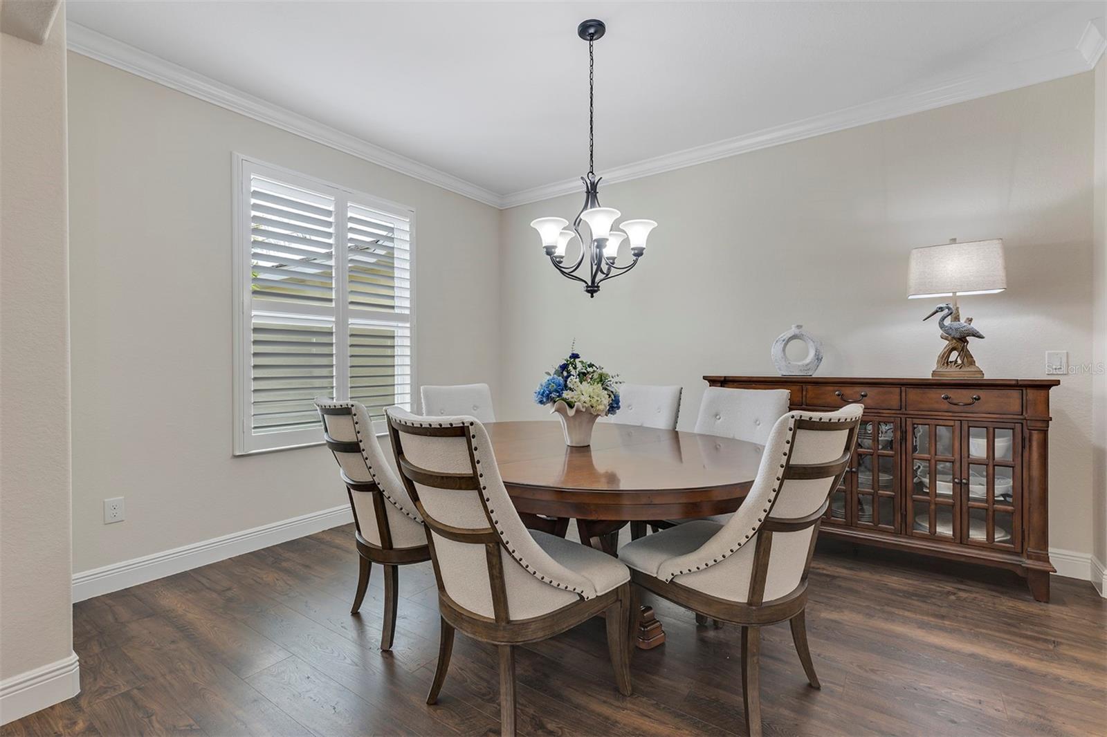 ARLINGTON RIDGE - Residential