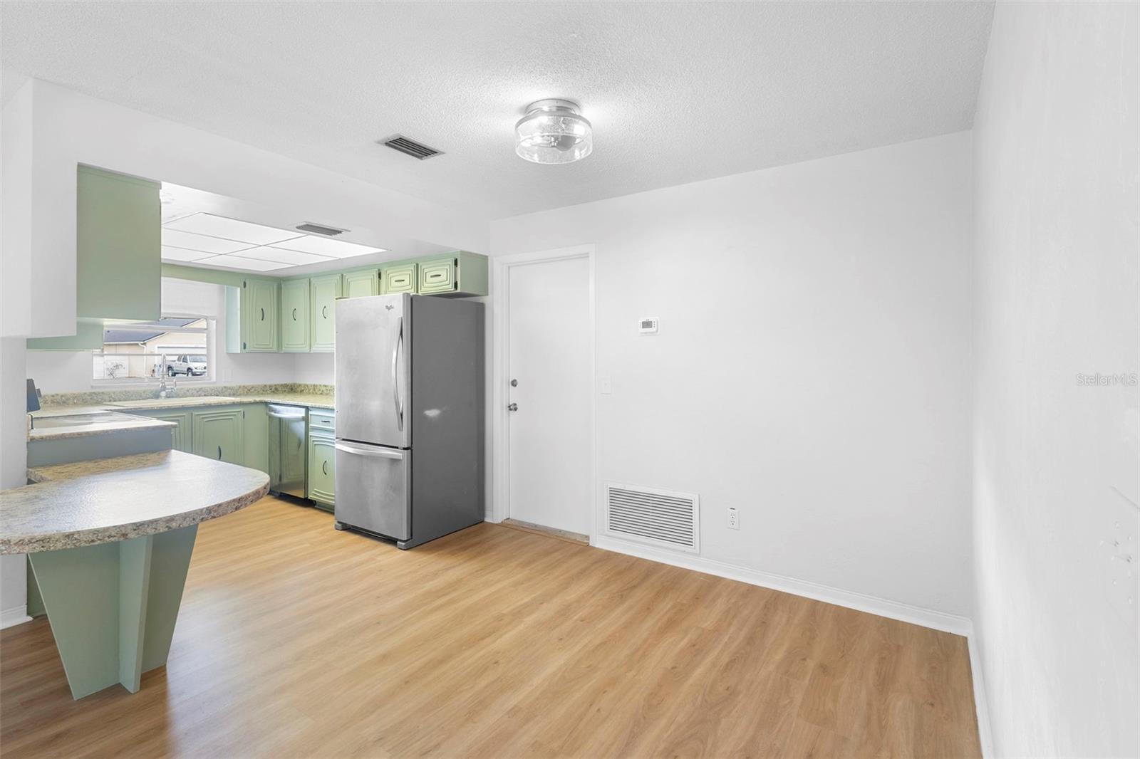 2040 DEBORAH TERRACE