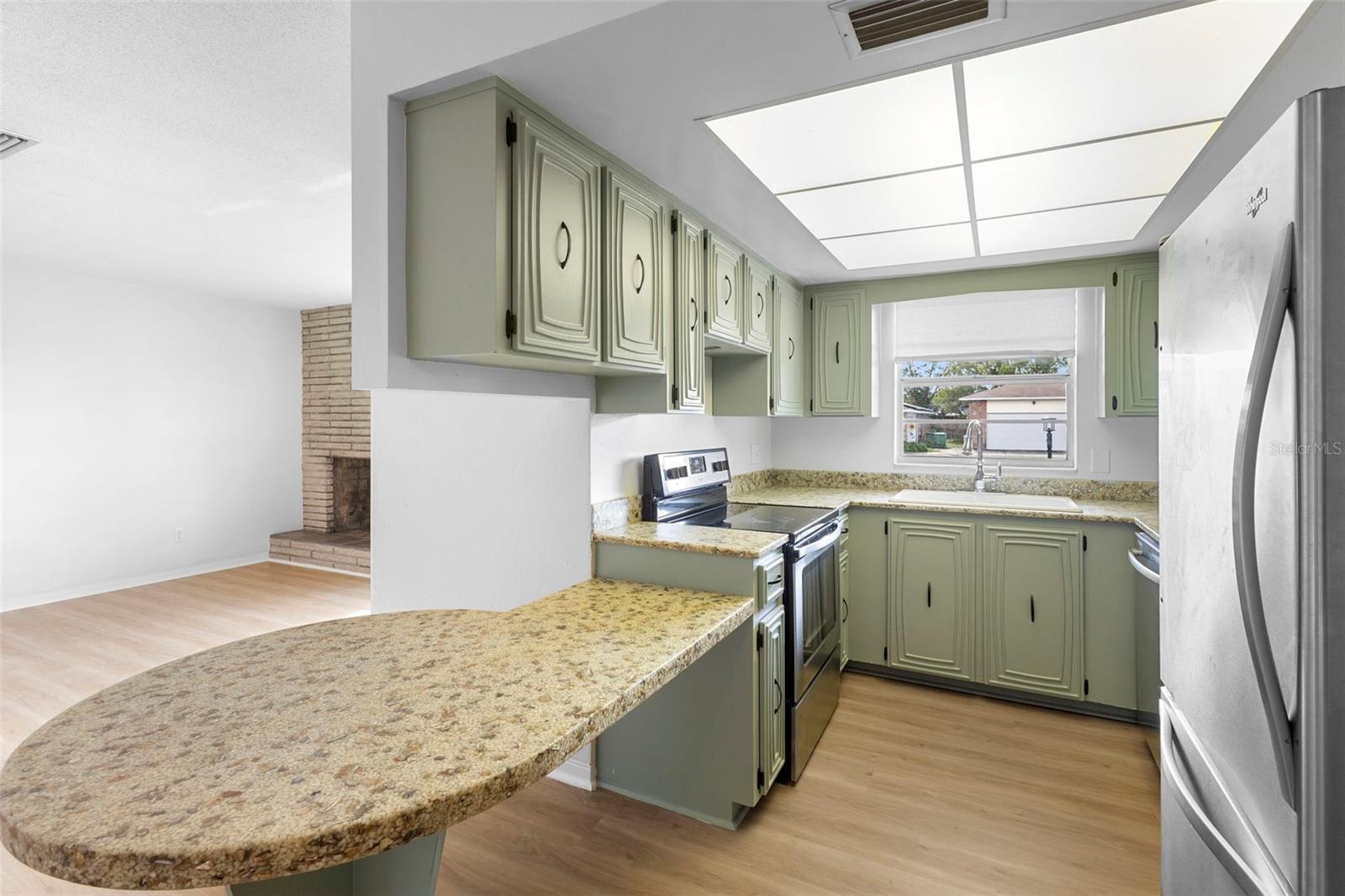2040 DEBORAH TERRACE