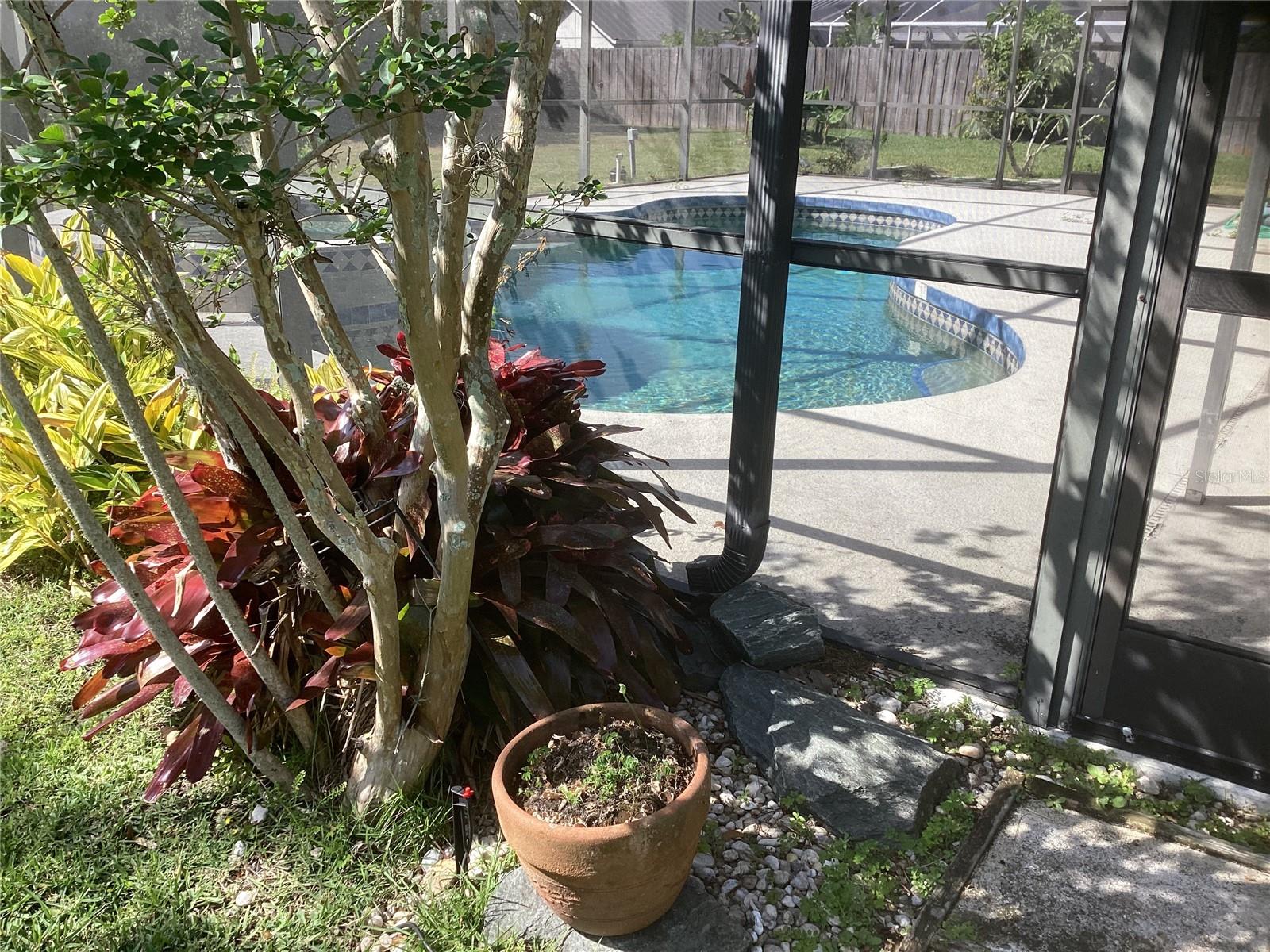 GULF GATE EAST - Residential