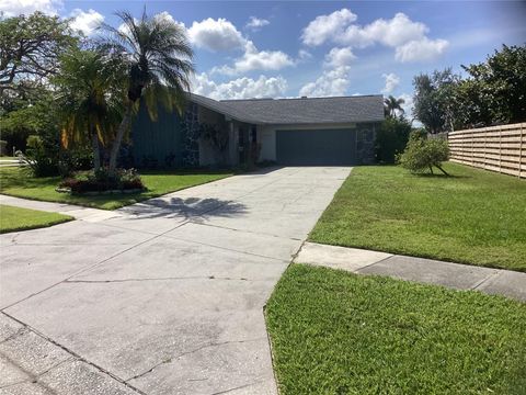 Photo of 6508 Waterford Circle, Sarasota, FL 34238 (MLS # A4690255)