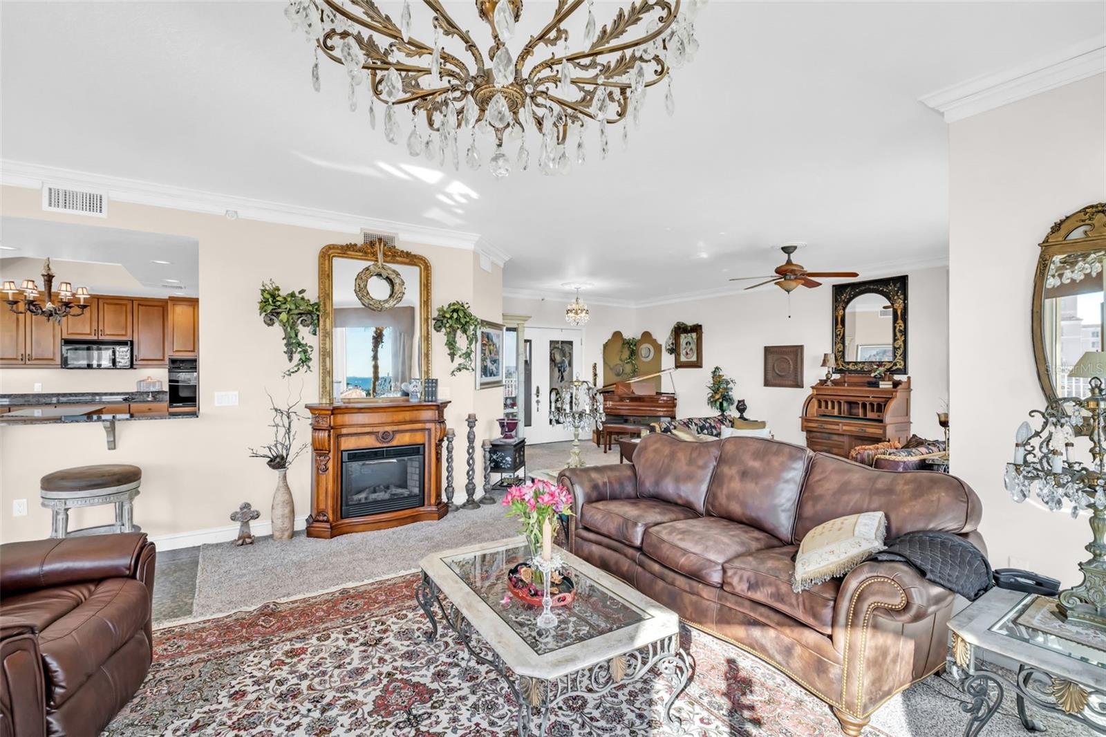 555 5TH AVENUE NE 511