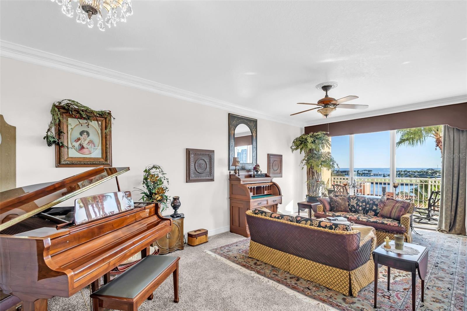 555 5TH AVENUE NE 511