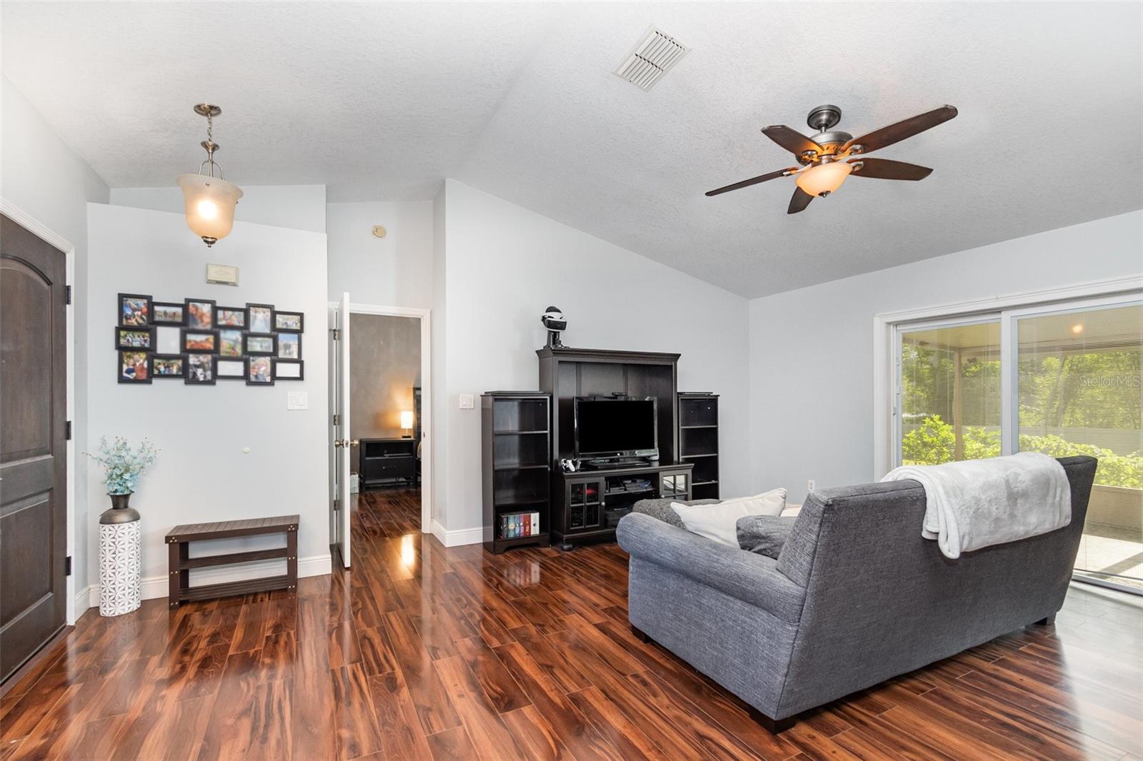 15625 KENSINGTON TRAIL