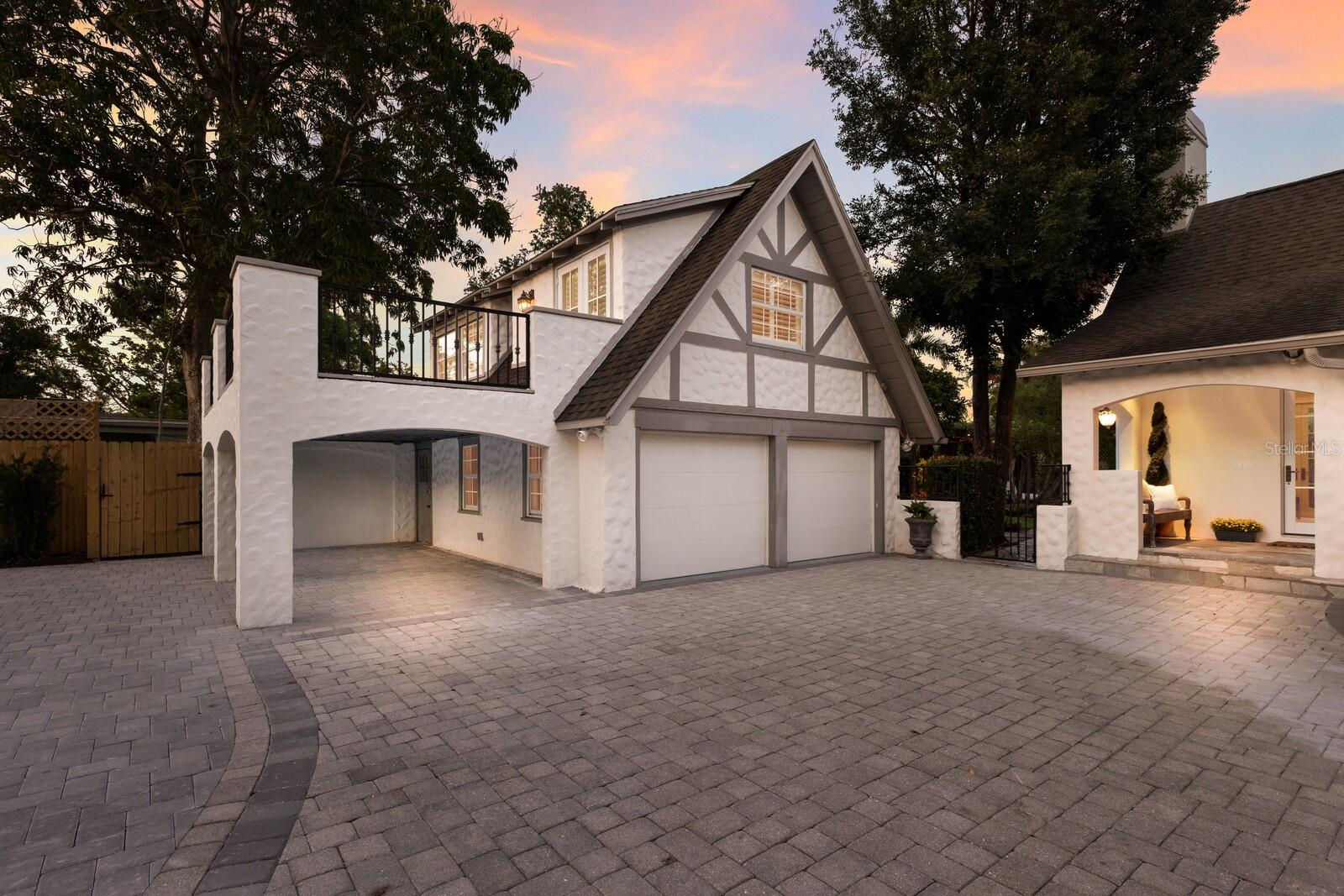 1829 BOUGAINVILLEA STREET