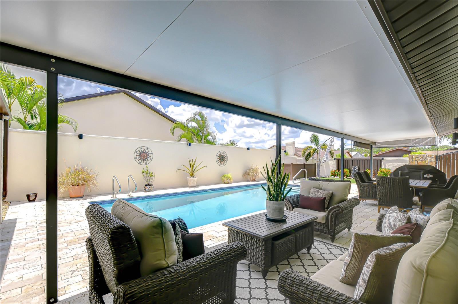 VILLAGE VI OF CARROLLWOOD VILL - Residential
