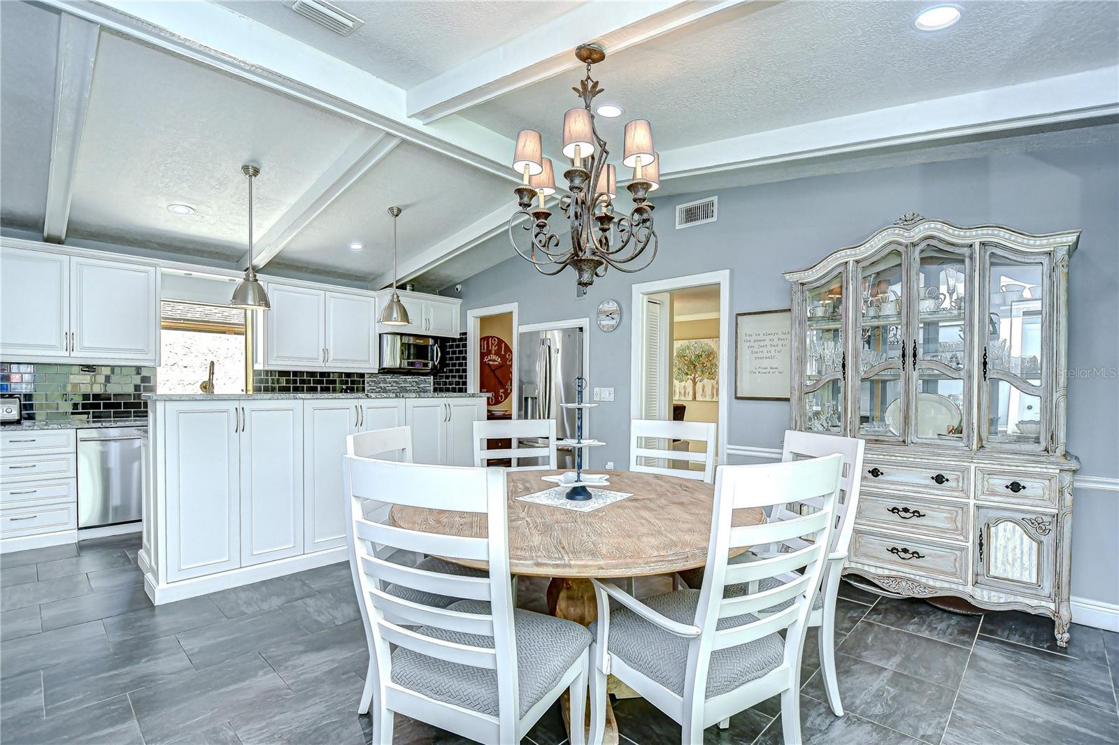 VILLAGE VI OF CARROLLWOOD VILL - Residential