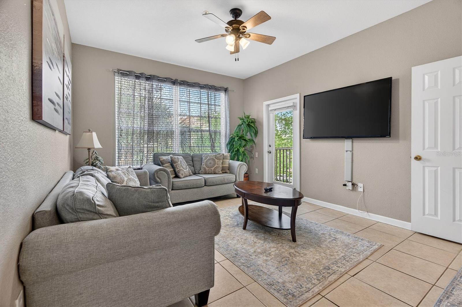 THE VENTURA AT WINDSOR HILLS CONDO - Residential